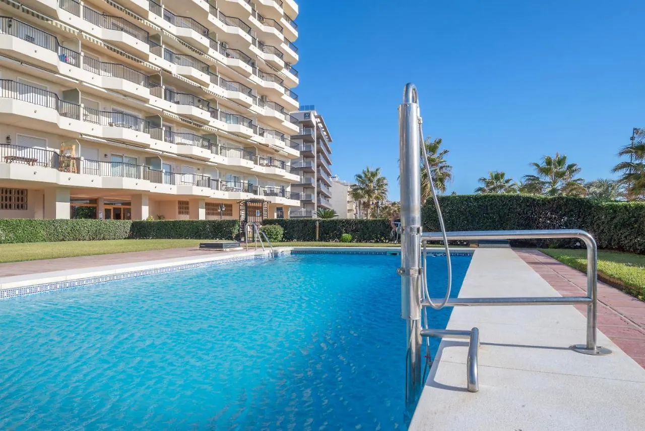 Beachfront Apartment With Sea View Fuengirola
